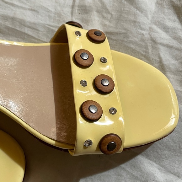 Maryam Nassir Zadeh patent yellow studded Sophie Sandals size 37.5 *rare* - Picture 9 of 11
